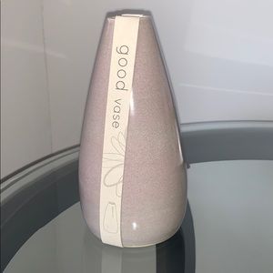 Good Vase - Pod Shaped